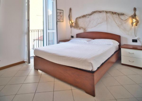 Medusa Apartment - Bilocale Centro Finale Ligure